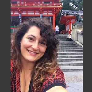 Meet your Posher, Leslie